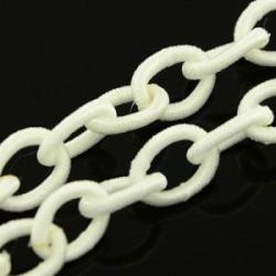 Silk Chain white 10x7mm